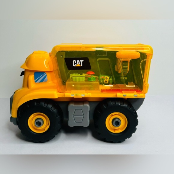 CatToysOfficial, CAT Junior Crew, Fix-It Fleet Phillip (Pre Owned) - Picture 2 of 10